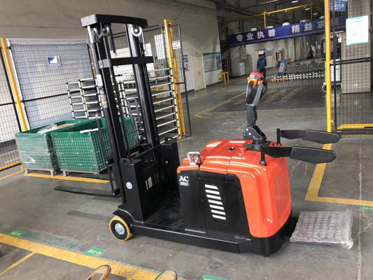 電気相殺されたフォークリフトのWalkieのStraddleのスタッカー1500kg